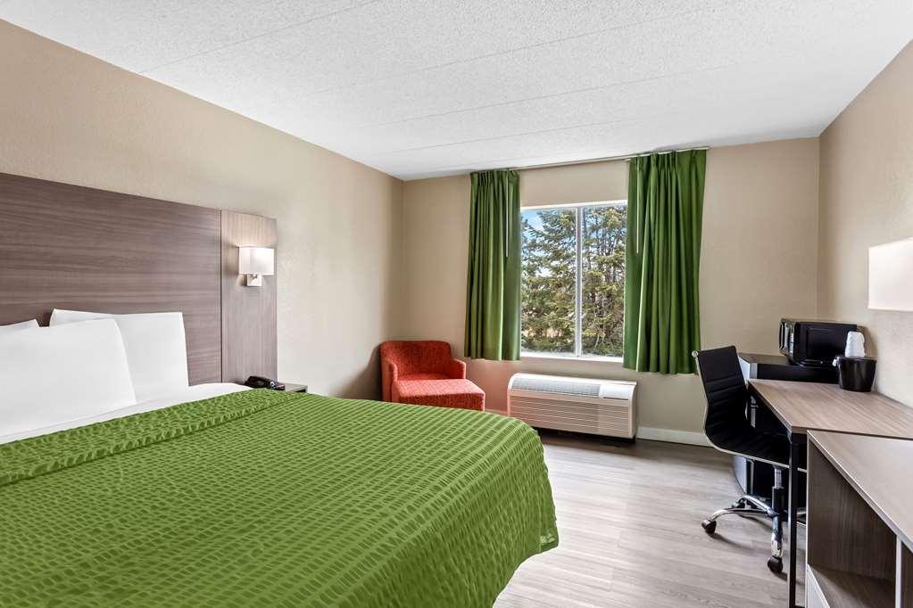 Econo Lodge Уиллоубрук Номер фото