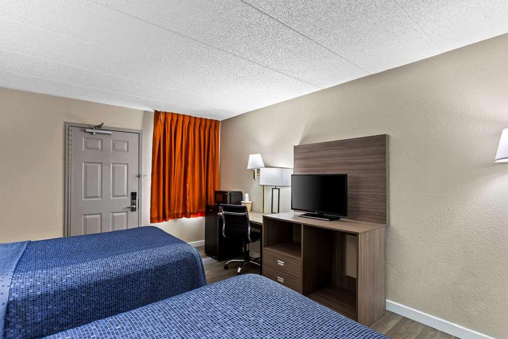 Econo Lodge Уиллоубрук Номер фото
